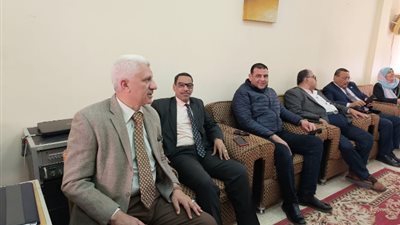 اجتماع موسع بين نقابات العاملين بكهرباء«صعيد مصر»و«مسئولى»الخدمات الطبية