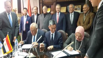 «نقل الكهرباء» و«إجيماك» توقعان ٤ عقود لإنشاء محطتى محولات «الزقازيق الجديدة» و«الاقتصادية ٢»