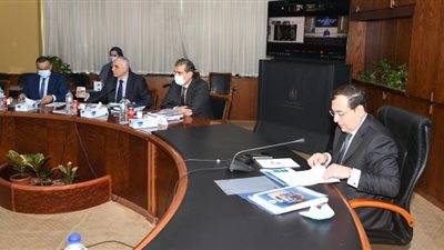 الملا : ٣٠ مليار جنيه استثمارات لتطوير شركات بترول القطاع العام في موازنة ٢٠٢٢-٢٠٢٣