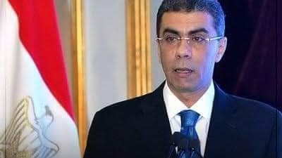 وزير الكهرباء ناعيا ياسر رزق:الفقيد كان على اتصال دائم بي لمناقشة قضايا الطاقة