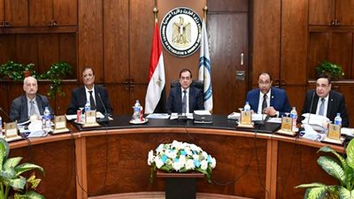 وزير البترول يعتمد أعمال الجمعية العامة لشركة فجر المصرية للغاز