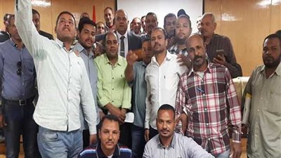 رئيس مصر العليا للكهرباء يلتقى ٥٢ من المتدربين بمركز تدريب الشركة