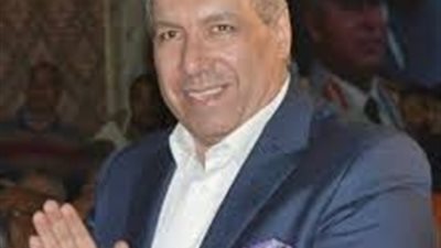 كلمتين ونصف..«المهاتما»علاء الطملاوى