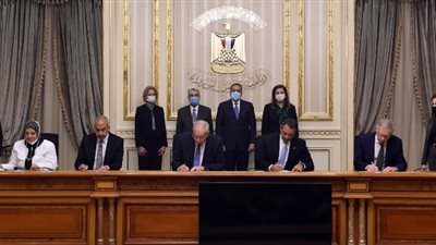 مذكرة تفاهم بشأن مشروع إنتاج الأمونيا الخضراء من الهيدروجين الأخضر بـ«اقتصادية قناة السويس»