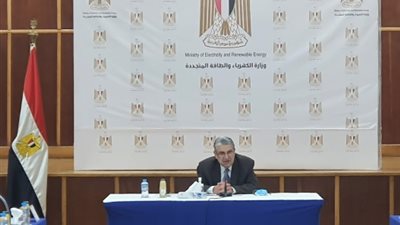 شاكر يتراس الجمعية العامة للشركة القابضة للكهرباء عن العام المالى 2020 / 2021