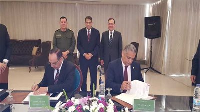 صور| الملا يشهد توقيع بروتوكول تنفيذ شبكة الغاز الطبيعي بالحي الحكومي بالعاصمة الإدارية