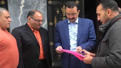بعد القرارات الجديدة.. مساعد رئيس «بتروتريد» يتفقد مناطق شرق القاهرة للتأكد من حسن سير العمل| صور