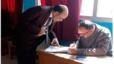 رئيس «المواد النووية» يدلى بصوته فى الإستفتاء على التعديلات الدستورية.. ويحشد العاملين بالهيئة للتصويت