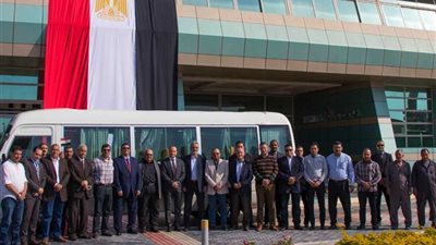 رئيس غاز مصر يدلى بصوته فى الإستفتاء على التعديلات الدستورية.. ويقود غرفة عمليات رئيسية بمقر الشركة