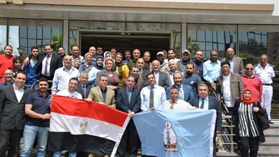 الشركة العامة للبترول تواصل عمليات التصويت في الإستفتاء وأداء الواجب الوطني| صور