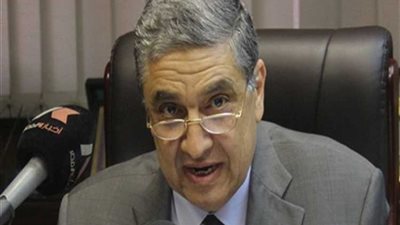 تقارير شهرية لمتابعة أداء رؤساء شركات الكهرباء