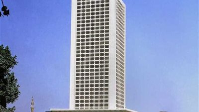 مصر تدين استهداف محطتين لضخ البترول بالرياض وتتاضمن مع السعودية
