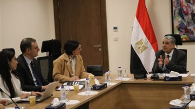 وزير الكهرباء يستقبل  نائب رئيس بنك الاستثمار الأوروبي لمنطقة المشرق والوفد المرافق لها