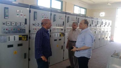 عسل يتفقد لوحتى توزيع الجامعة والسنبلاوين الصناعية