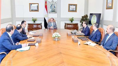 تفاصيل لقاء الرئيس السيسي بوزير البترول بحضور رئيس الوزراء
