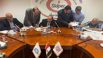 «سيدبك» توقع العقد النهائي لشراء ارض شركة الإسكندرية فيبر