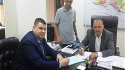 بحضور رئيس وقيادات المحطات النووية..توقيع عقد استلام أرض إنشاء مباني ومقرات الهيئة بالقطامية