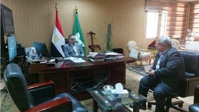 محافظ الشرقية يلتقي رئيس قطاعات كهرباء الشرقية الجديد