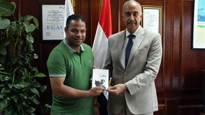 «الخياط» و«شعبان» ضيفا عالم الطاقة.. وكتاب جديد بعنوان «وطن» لرئيس الطاقة الجديدة والمتجددة