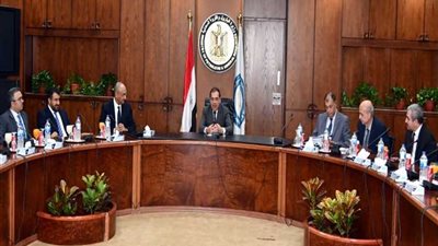 المُلا يستقبل العضو المنتدب للتسويق بمؤسسة البترول الكويتية