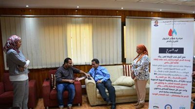 بالصور.. الشركة العامة للبترول تشارك في مبادرة وزارة البترول للتبرع بالدم