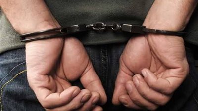 خاص..القبض على أمين مخزن بشركة توزيع كبرى 