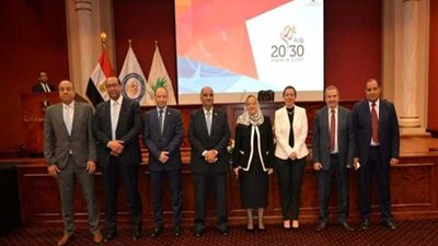 صور.. «إيجاس» تعقد ندوة تعريفية عن استراتيجية التنمية المستدامة «رؤية مصر 2030»