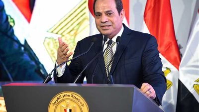 الرئيس السيسي يصدر قرارًا بتخصيص أراضي لإقامة محطات تدفيع للمنتجات البترولية بالسويس