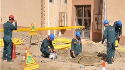 جهاز المنيا الجديدة يتحمل تكاليف الشبكات الأرضية للغاز بالمدينة