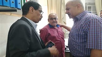 جولة لرئيس «مصر العليا للكهرباء» لتهنئة العاملين بحلول عيد الاضحى