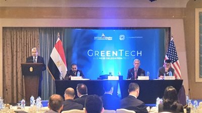 وزير الكهرباء يلتقى مع مسئولي الغرفة التجارية الامريكية ووفد من رجال الاعمال لزيادة فرص الاستثمار