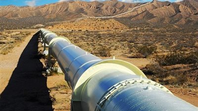 اتفاق بين إيران وسلطنة عمان على إحياء مشروع خط أنابيب لنقل الغاز