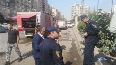 بالصور.. اشتعال النيران بمنظم غاز شارع فيصل الرئيسى.. وبهنس:الحريق ناتج عن القمامة