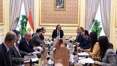 صور| الملا وعثمان وعبدالله يجتمعون برئيس الوزراء ووزيري الكهرباء والمالية لفض التشابكات