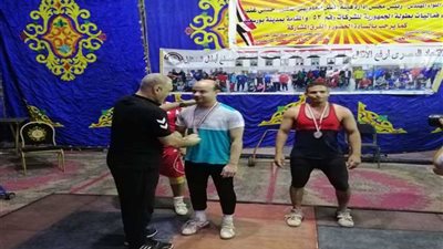 لاعب جنوب الدلتا للكهرباء يحصد ذهبية وزن ٧٣ رفع أثقال