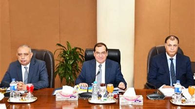 وزير البترول يعتمد نتائج أعمال شركتى «أنابيب البترول» و«العامرية للتكرير»