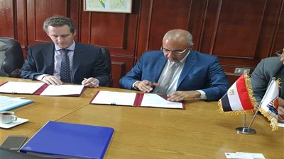 توقيع عقد تنفيذ الخدمات الاستشارية لإنشاء محطة إنتاج الكهرباء بالزعفرانة