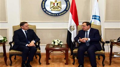 الملا يستعرض أنشطة «فينترشال ديا» والشركات الألمانية في مصر مع السفير ألمانيا الجديد