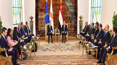 السيسي وأناستاسيادس يشيدا بتسييل الغاز القبرصي في مصر والربط الكهربائي بين البلدين