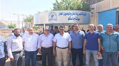 بالصور.. رئيس «بوتاجسكو» يتفقد مصنع تعبئة البوتاجاز بسوهاج ومستودعات جرجا والكوثر والبلينا