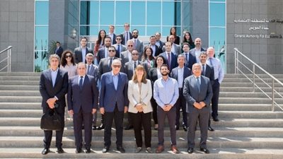 وفد من ممثلي شركات الطاقة النظيفة يتفقد مواقع مشروعات الوقود الأخضر بـ«اقتصادية قناة السويس»