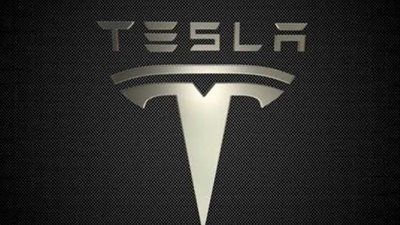 «تسلا» تعمل على تطوير بطارية سيارة كهربائية تدوم لـ 1.5 مليون كيلومتر