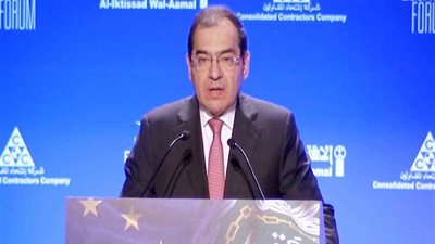 الملا يشارك في القمة الاقتصادية العربية الأوروبية باليونان