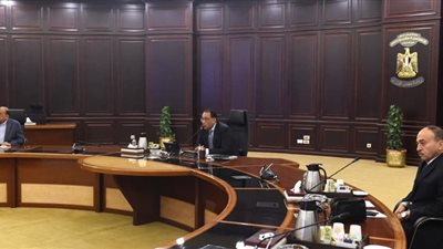 الحكومة تحذر من استغلال زيادة أسعار البترول لرفع أسعار السلع والخضروات