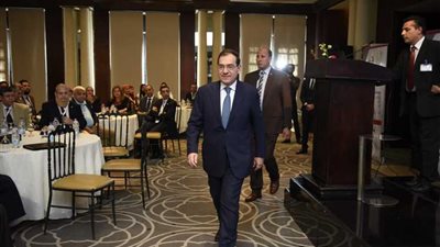 وزير البترول يفتتح فعاليات المؤتمر الدولي العاشر للهندسة الكيميائية