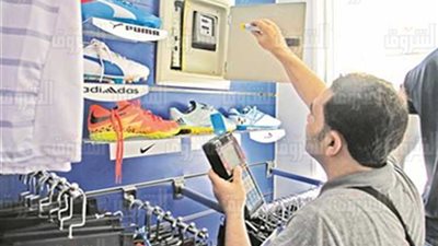 كواليس الحرب الخفية بين بعض رؤساء شركات الكهرباء وقيادات شعاع