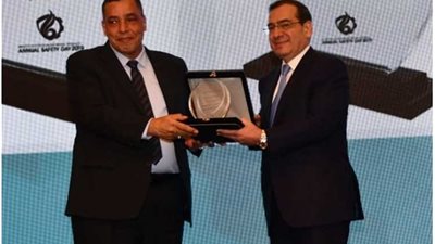 وزير البترول يكرم «أنربك» ضمن الشركات الأفضل في مجال السلامة لعام ٢٠١٨