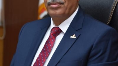 رئيس وقيادات