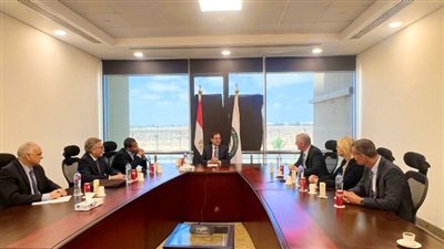 وزير البترول يبحث مع رئيس شركة هالدر توبسو الدنماركية اوجه التعاون المشترك فى مجالات التحول الطاقى