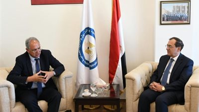 مباحثات بترولية مصرية قبرصية لبحث التنسيق والتعاون بين الطرفين